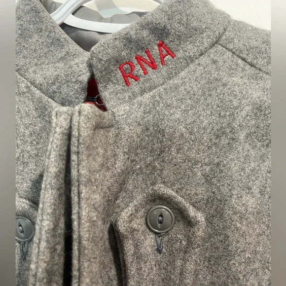 Vintage Mid-Century Grey Wool Nursing Cape with Red RNA Embroidery - Picture 2 of 12